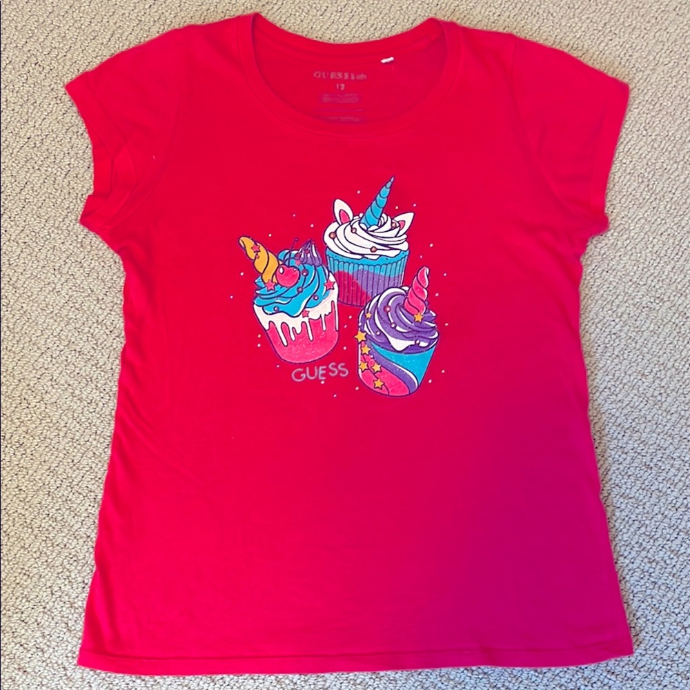 Guess Kids brand Red-ish pink Unicorn Cupcake T-Shirt girls youth size 8-12 (M)
